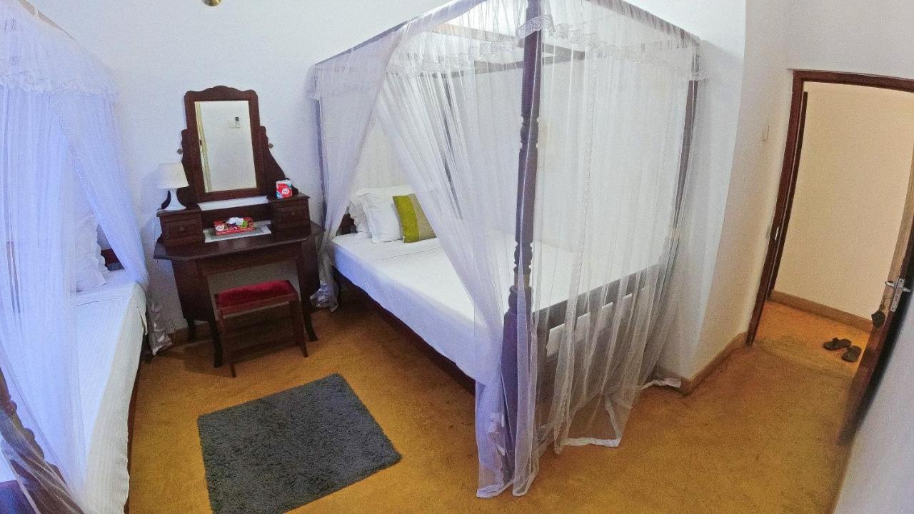 Fort Dew Guest House Galle Ngoại thất bức ảnh